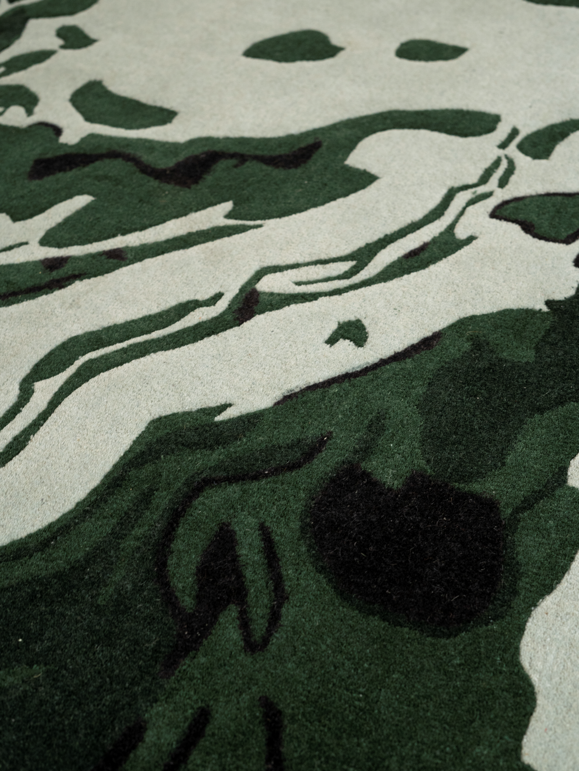 Firn- Hand Tufted Rug