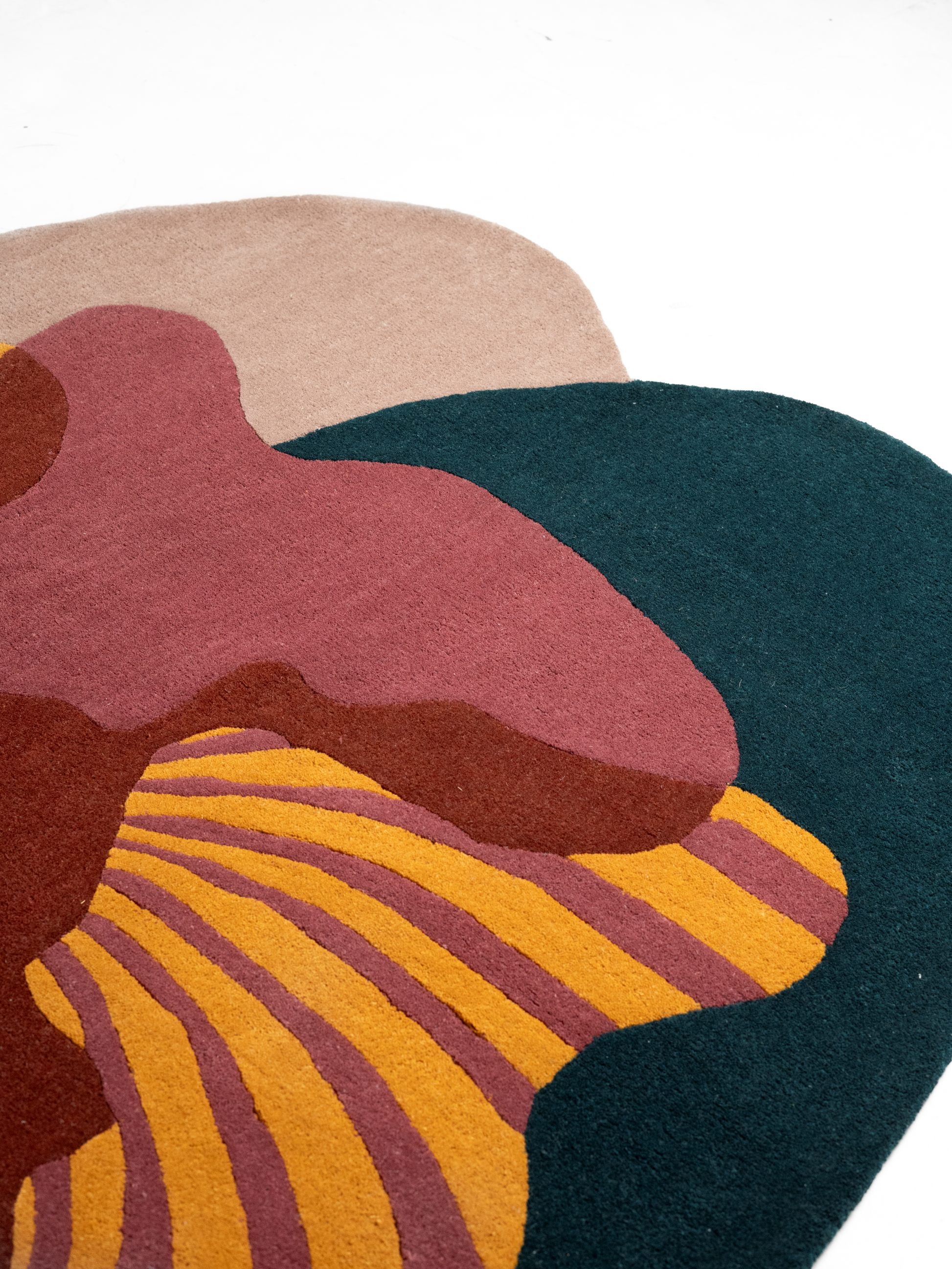 Flicker- Hand Tufted Rug