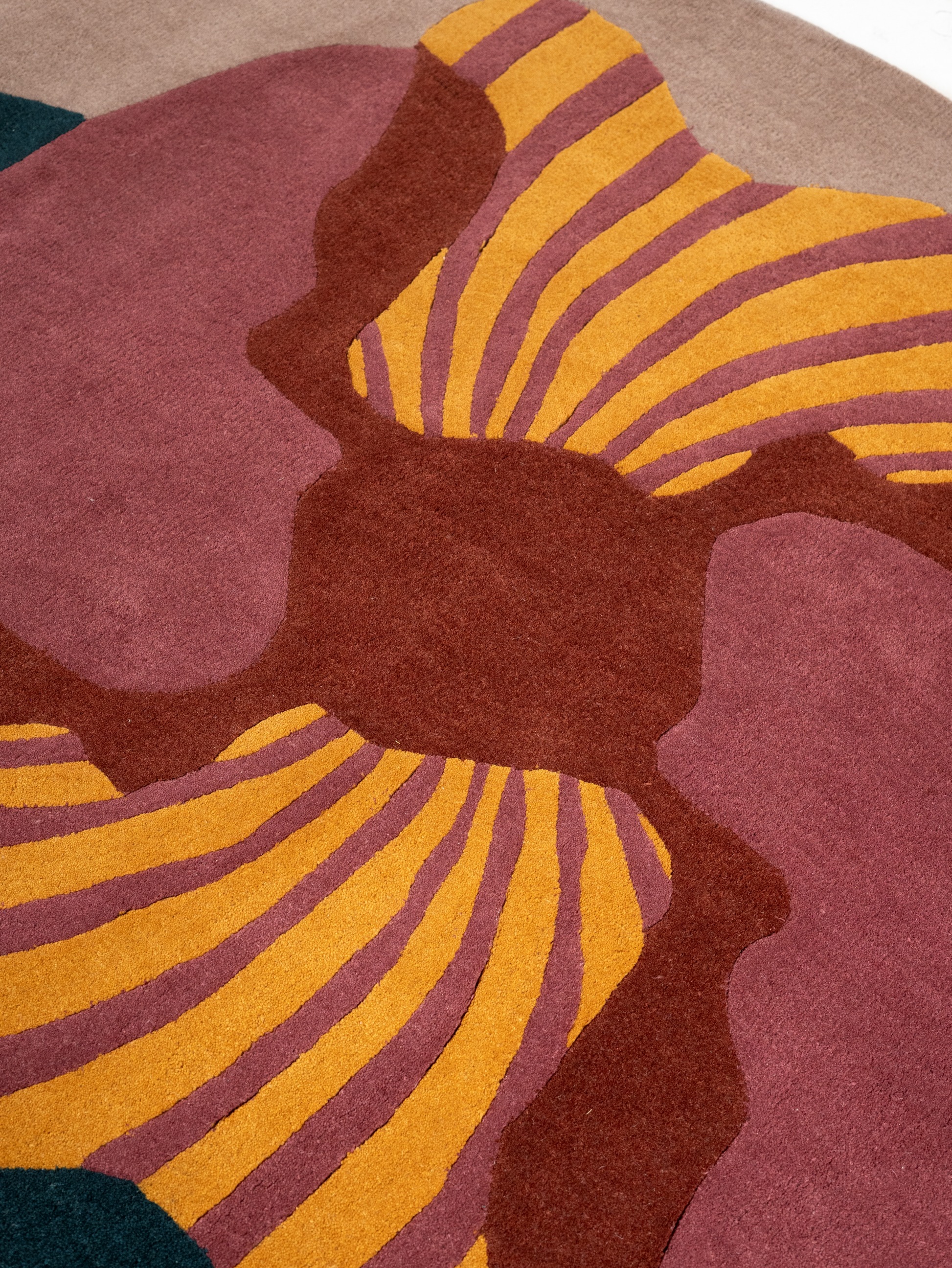Flicker- Hand Tufted Rug
