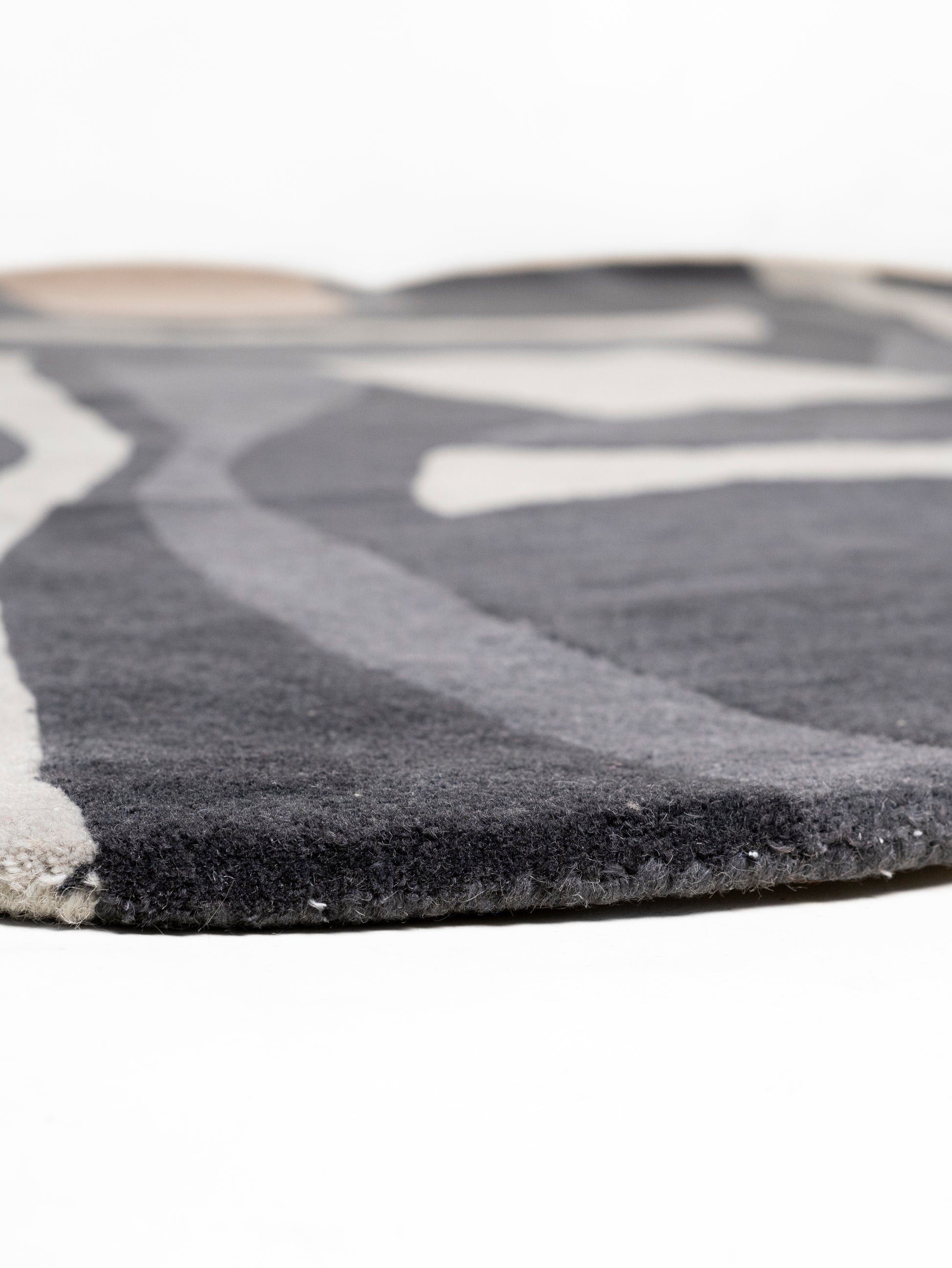 Crux- Hand Tufted Rug