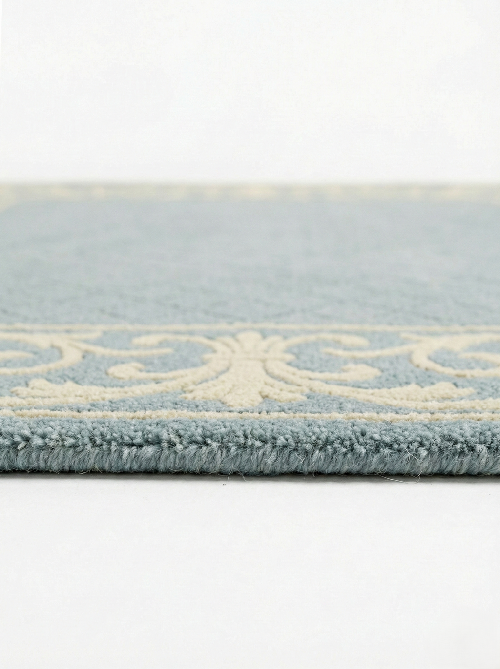 Ornate- Hand Tufted Rug