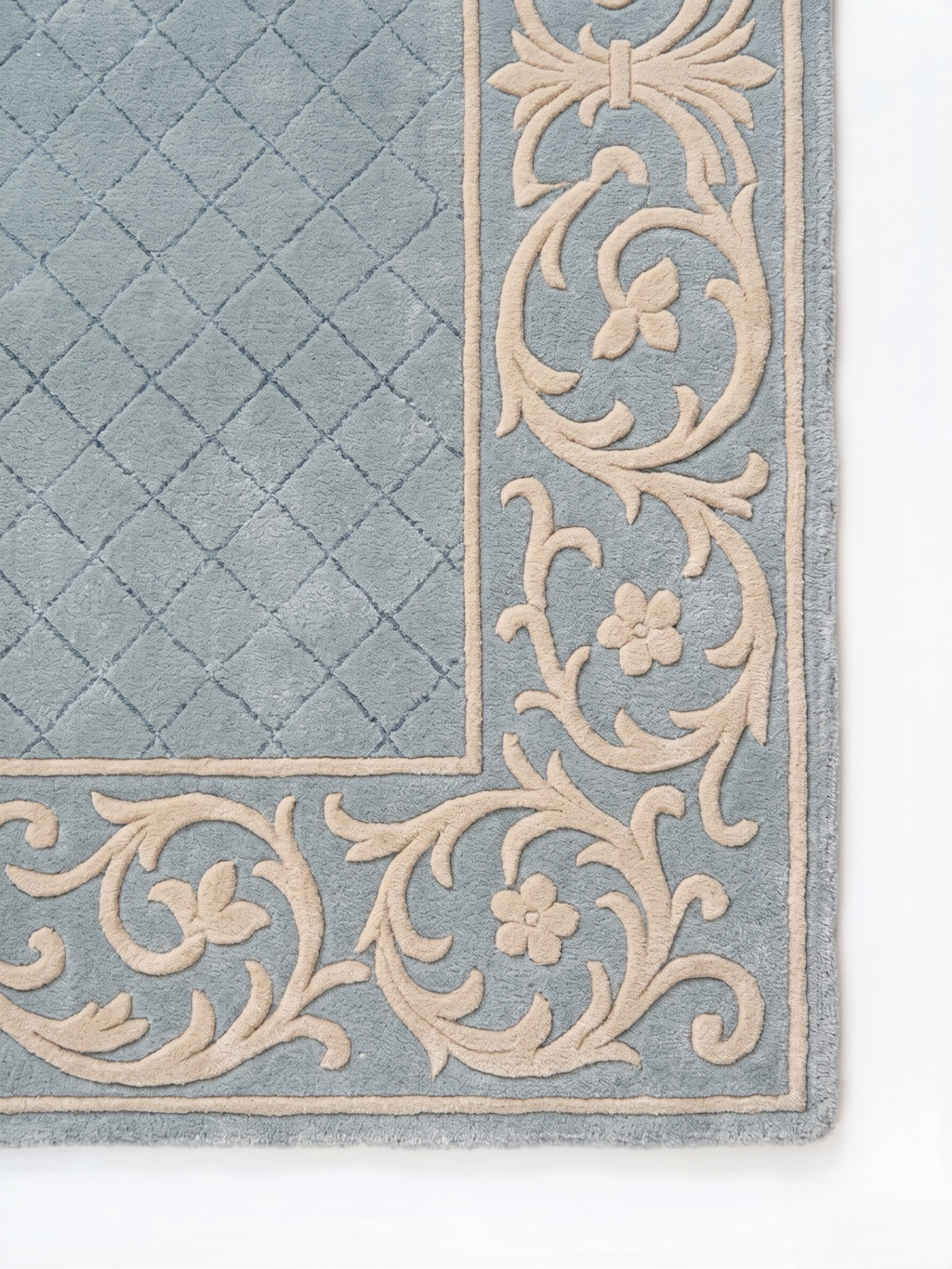 Ornate- Hand Tufted Rug