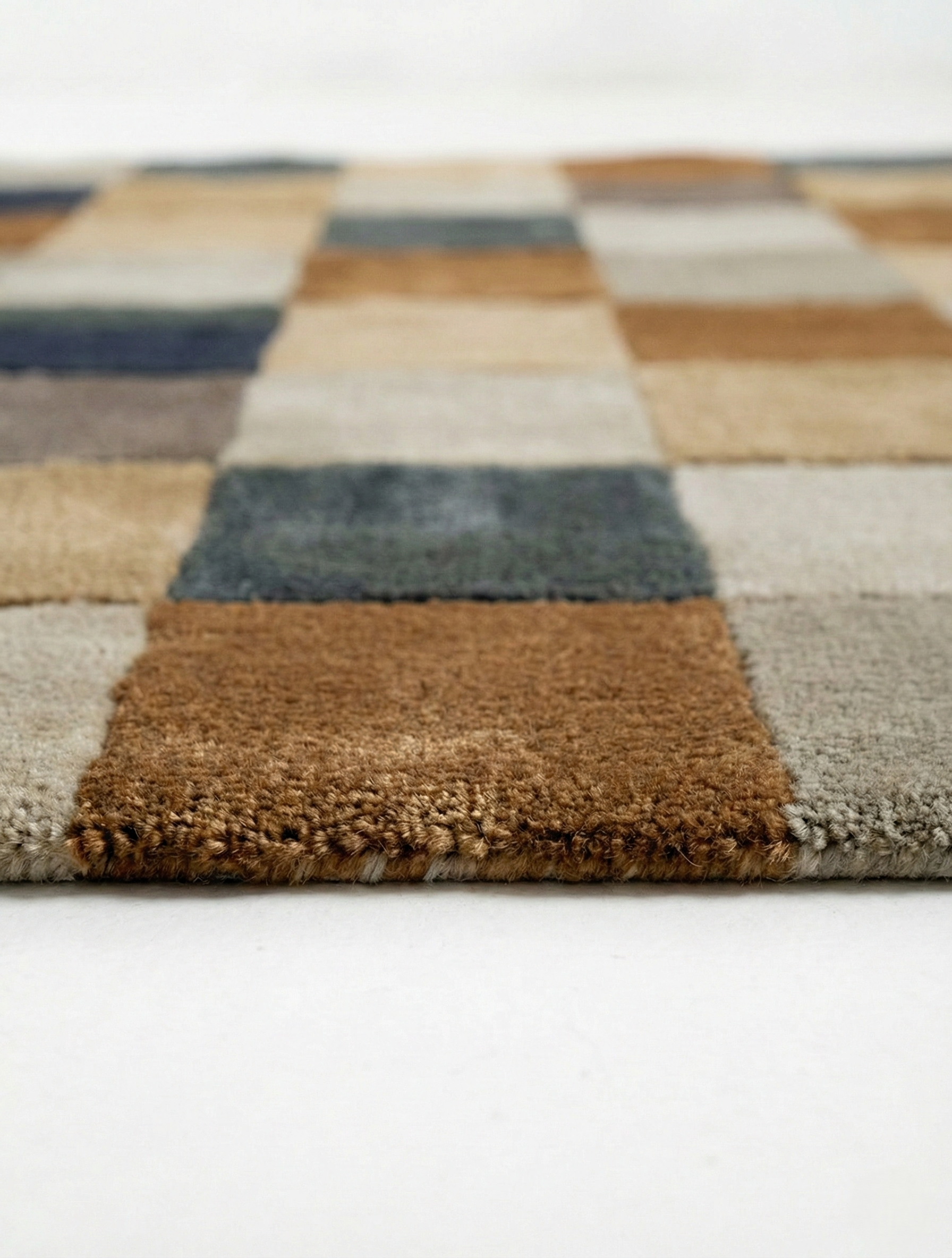 Grid (Hand Tufted Rug)